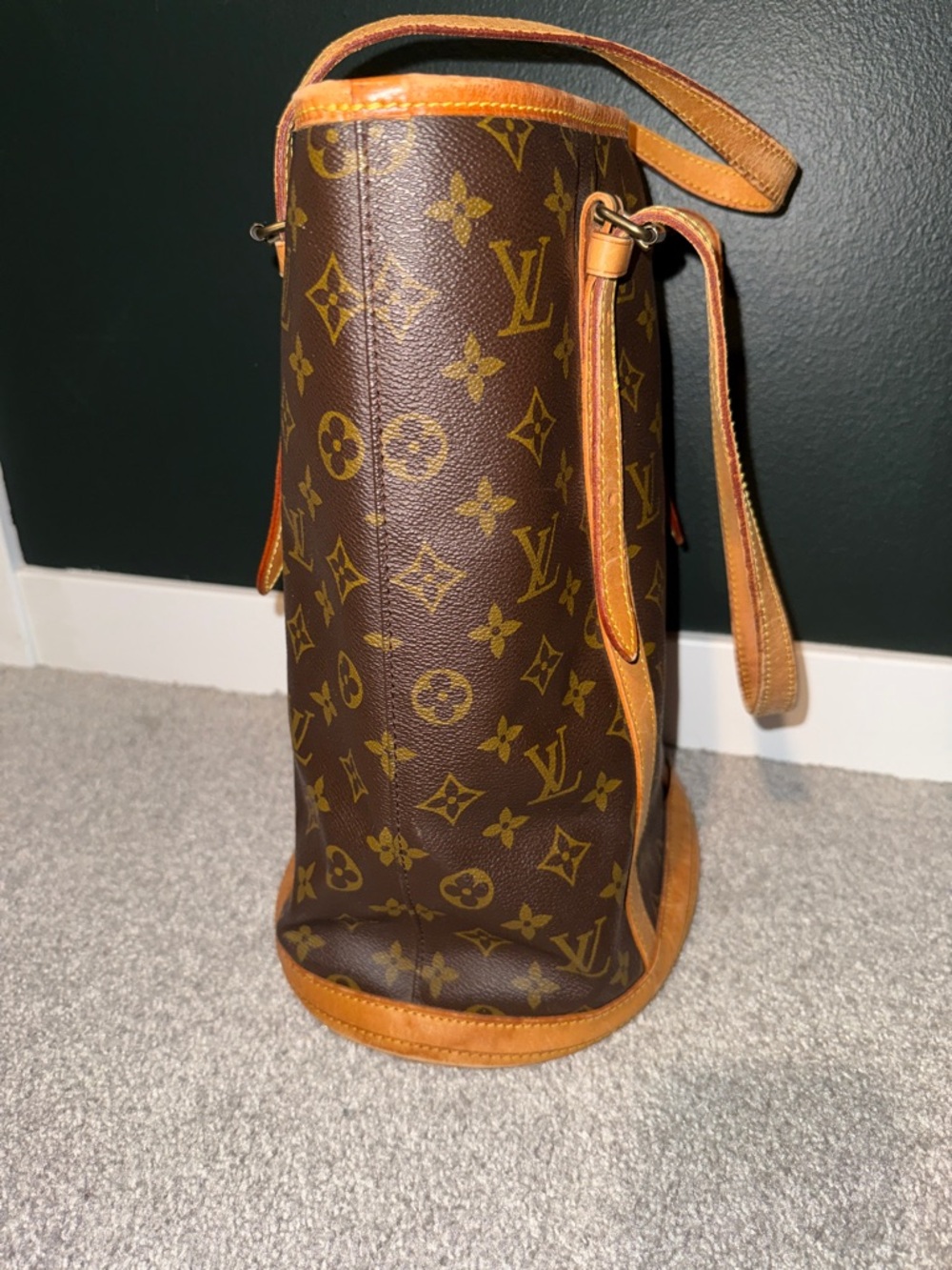 Louis Vuitton Monogram Bucket Tote in Brown and Tan Leather Trim - Picture 5 of 15